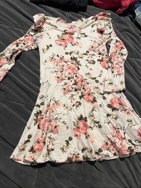 Girls' Cream Floral Long-Sleeve Ruffle Dress - Pink Rose Print